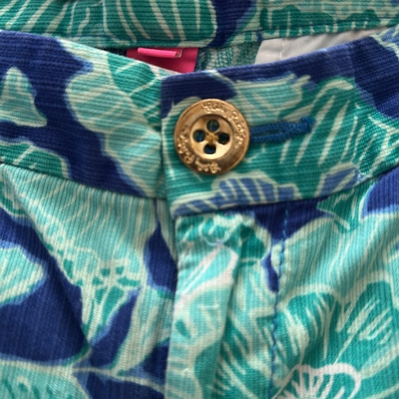 Lilly Pulitzer Bay Blue Coasting The Buttercup Scallop
Hem Shorts - Picture 2 of 5